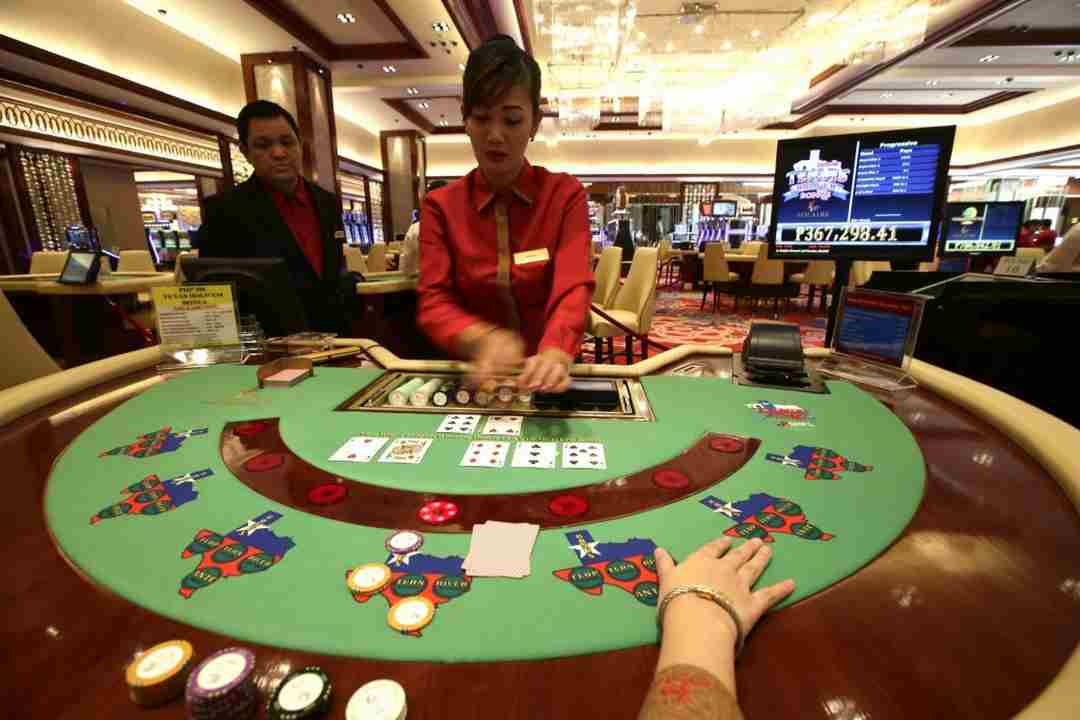 Hoạt động bên trong Koh Kong Casino
