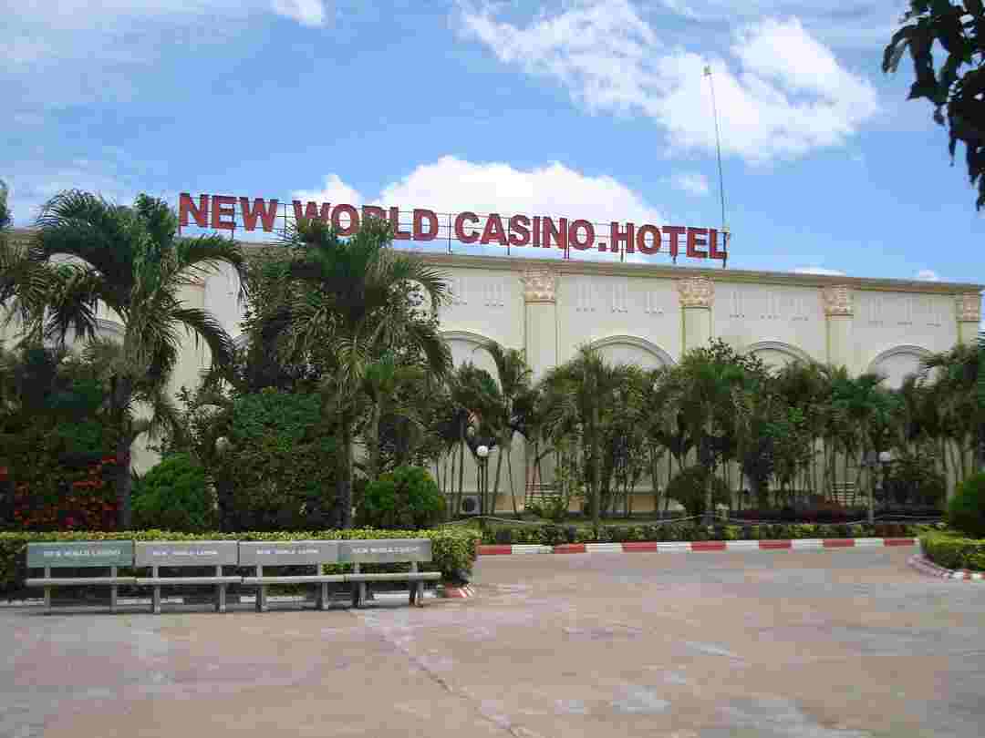 Khu vực bên ngoài của sòng bạc New World Casino 