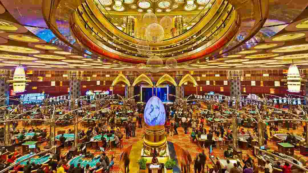 Sảnh bên trong của Golden Galaxy Hotel and Casino